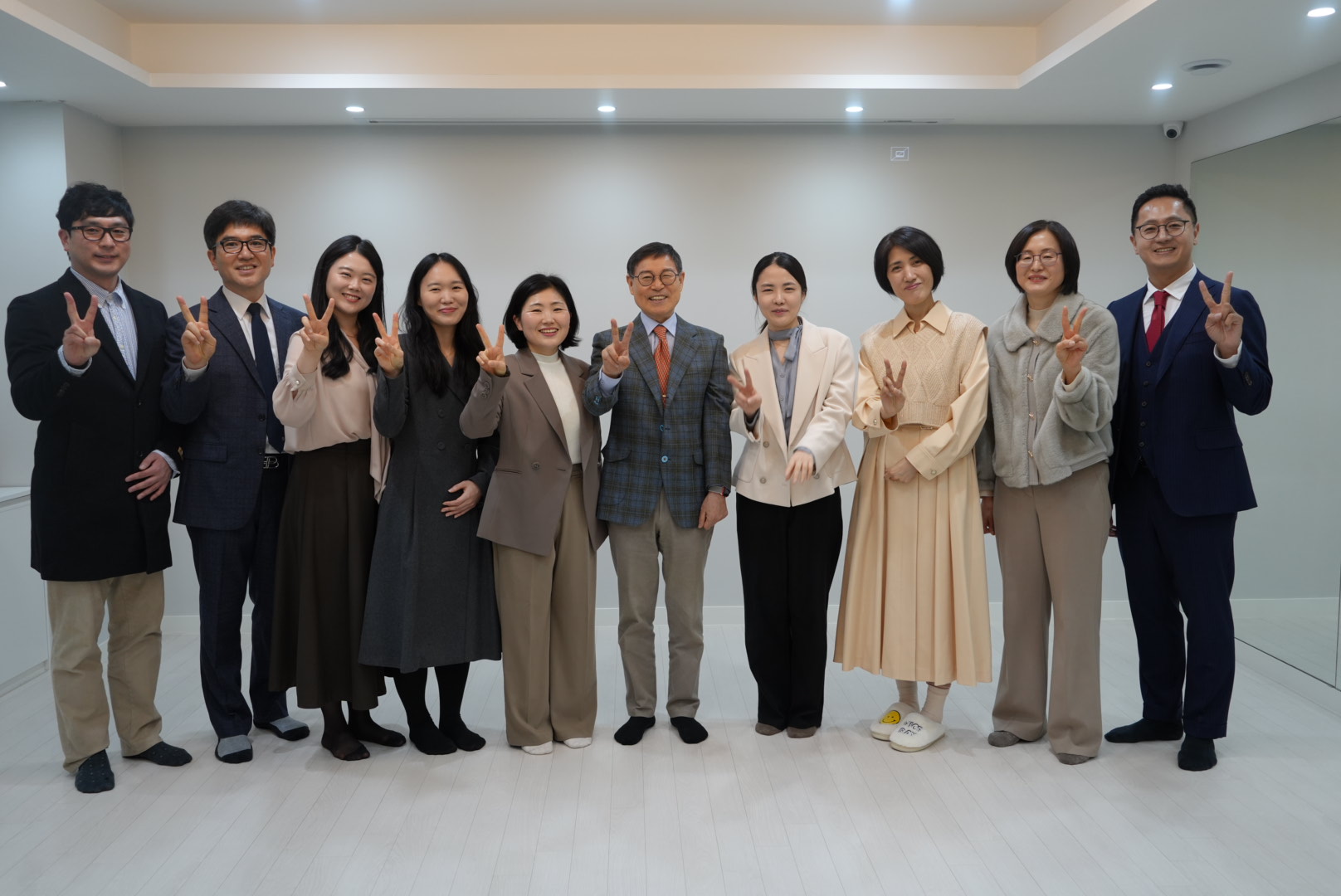 한국NLP최면교육협회 협회원 단체 사진